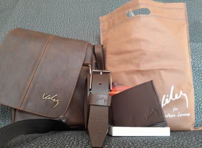 Regálale Estilo a Papá: Combo de Lujo con Correa Gratis